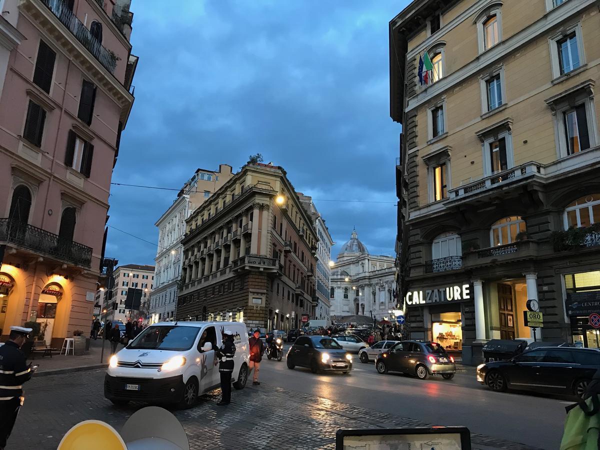 Urbana Apartment Colosseum Roma Exterior foto
